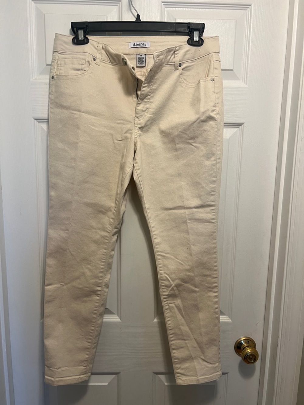 d. jeans Cream High-Rise Straight Jeans